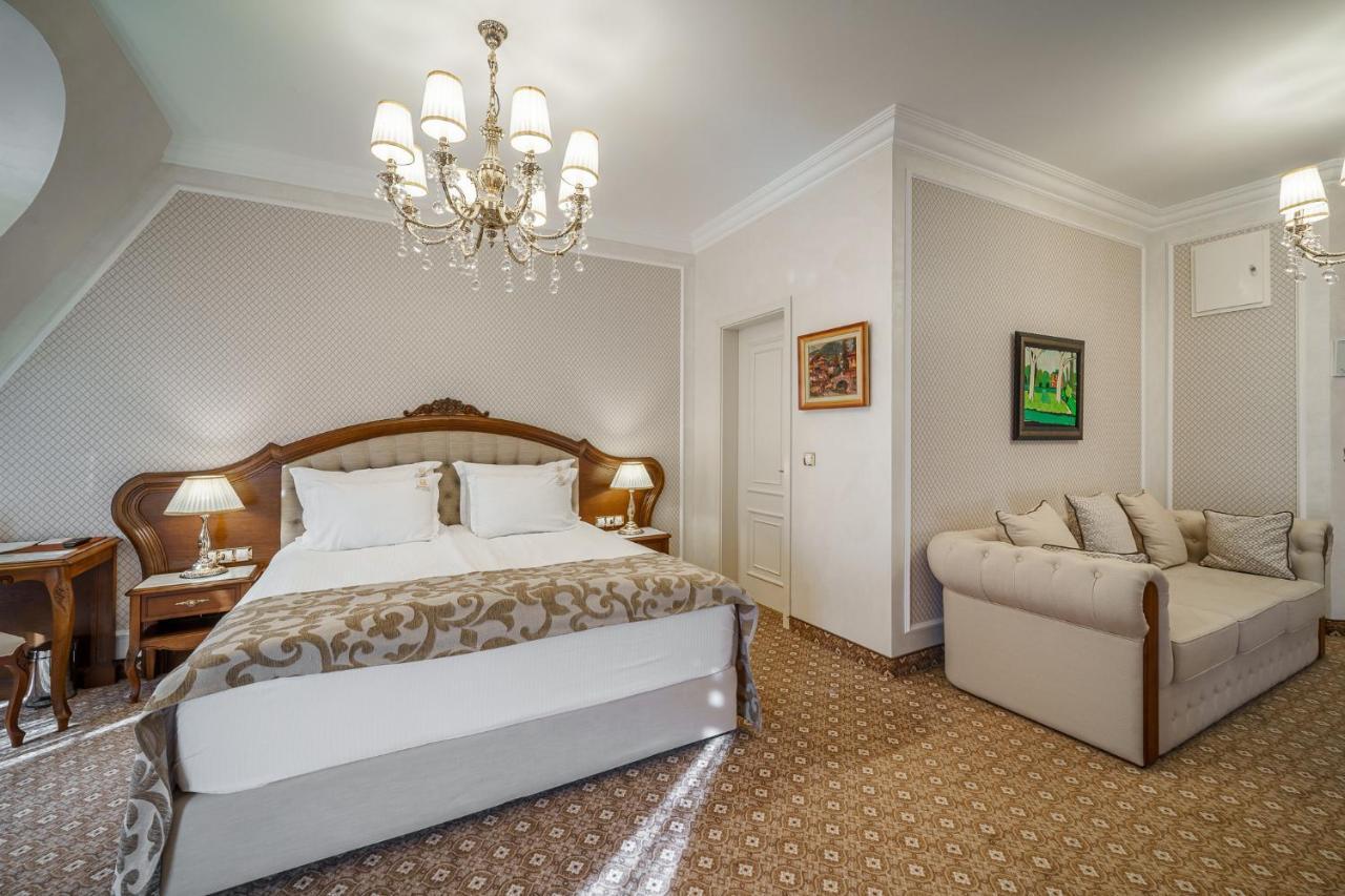 Residence City Garden - Certificate Of Excellence Top 10 Best Five-Stars City Hotels For 2024 Awarded By Htif Plovdiv Kültér fotó