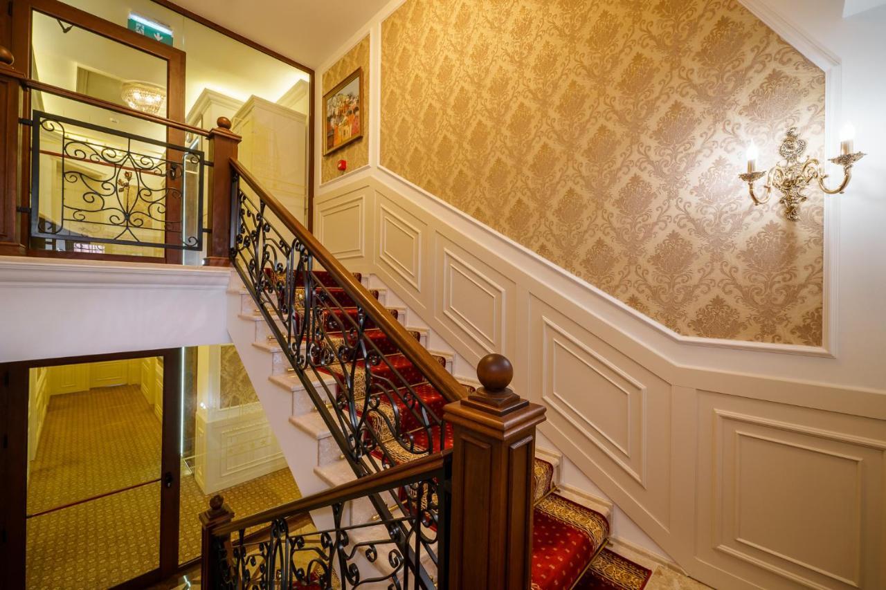 Residence City Garden - Certificate Of Excellence Top 10 Best Five-Stars City Hotels For 2024 Awarded By Htif Plovdiv Kültér fotó