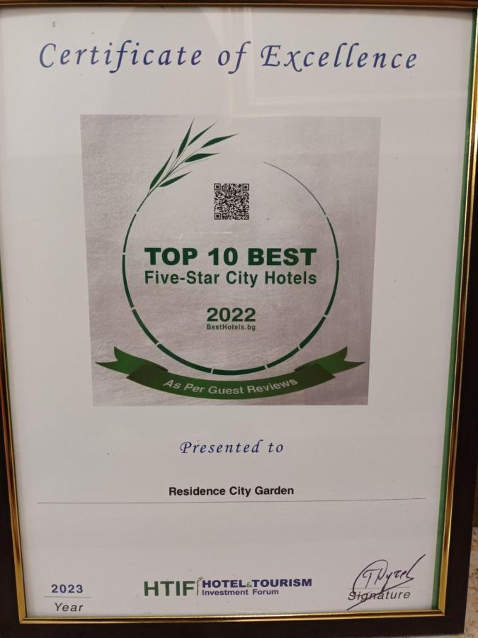 Residence City Garden - Certificate Of Excellence Top 10 Best Five-Stars City Hotels For 2024 Awarded By Htif Plovdiv Kültér fotó