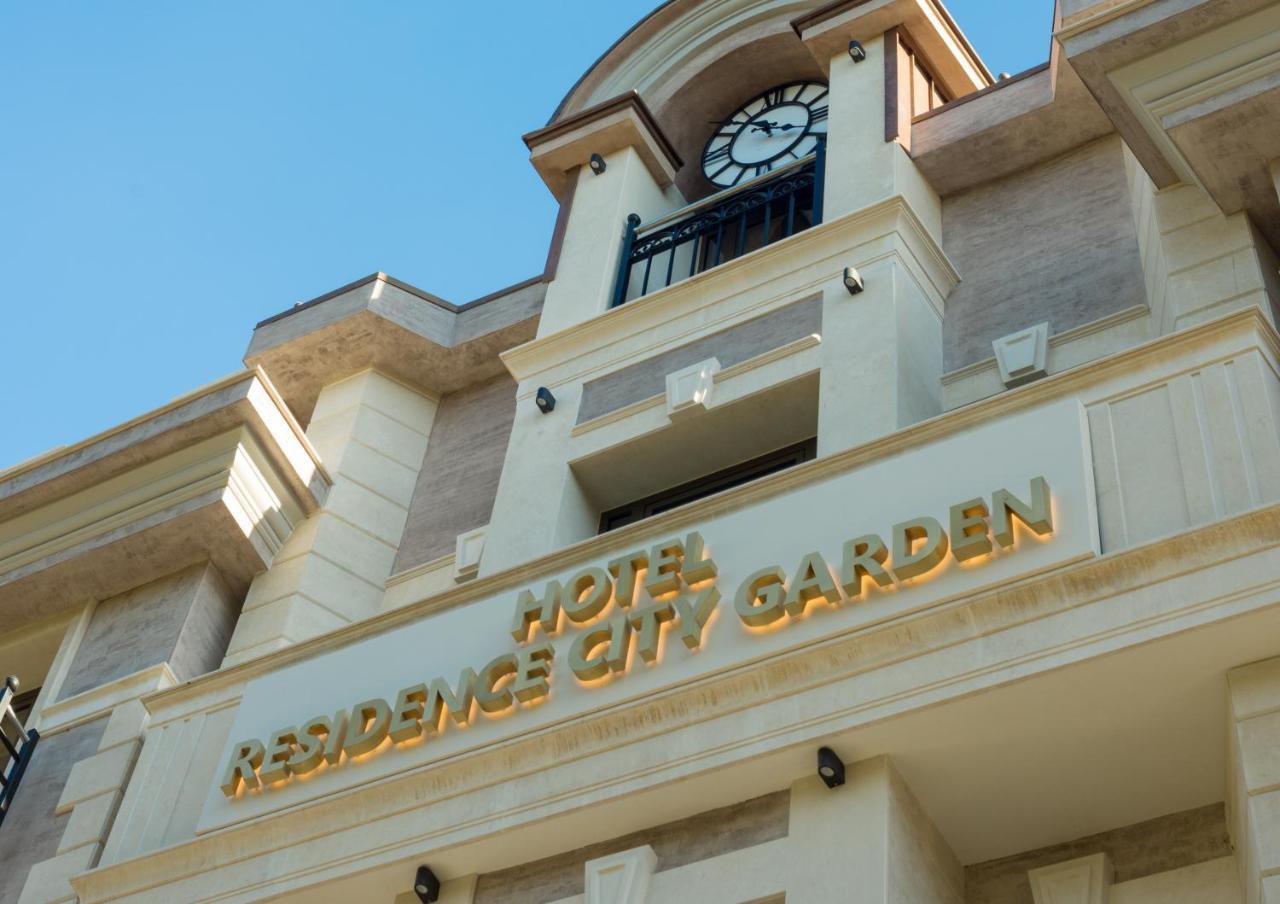 Residence City Garden - Certificate Of Excellence Top 10 Best Five-Stars City Hotels For 2024 Awarded By Htif Plovdiv Kültér fotó