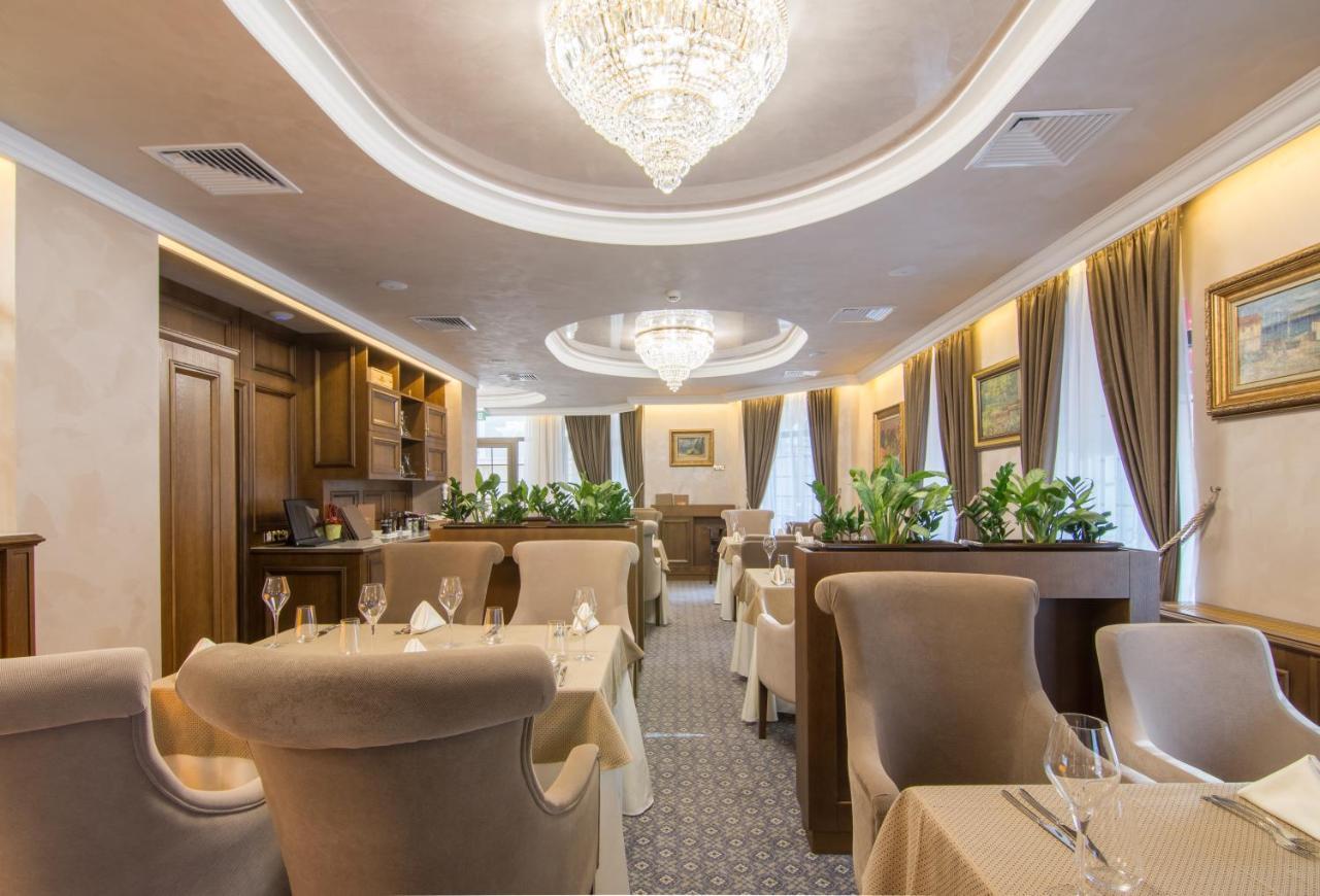 Residence City Garden - Certificate Of Excellence Top 10 Best Five-Stars City Hotels For 2024 Awarded By Htif Plovdiv Kültér fotó