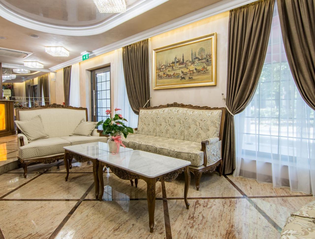 Residence City Garden - Certificate Of Excellence Top 10 Best Five-Stars City Hotels For 2024 Awarded By Htif Plovdiv Kültér fotó