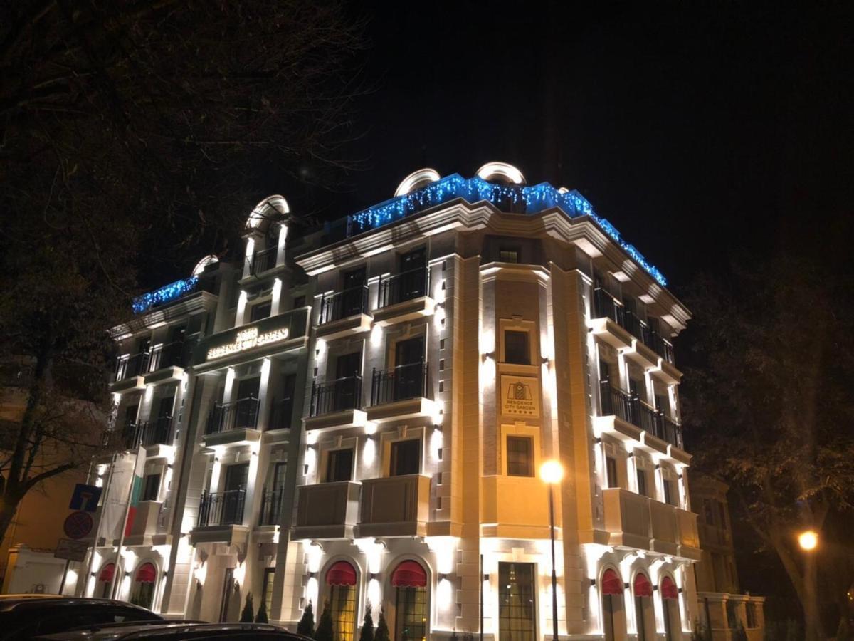 Residence City Garden - Certificate Of Excellence Top 10 Best Five-Stars City Hotels For 2024 Awarded By Htif Plovdiv Kültér fotó